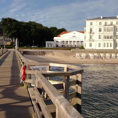 Exklusive Mit Balkon, In Unmittelbarer Strandnaehe Appartamento